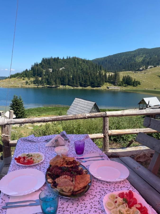 フォイニツァProkosko Jezero Zlatna Kolibaアパートメント エクステリア 写真